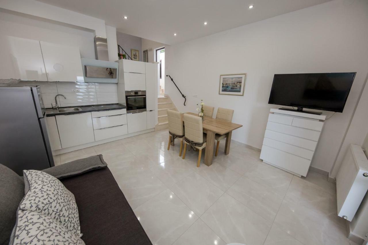 Apartments Mateo Trogir Kültér fotó